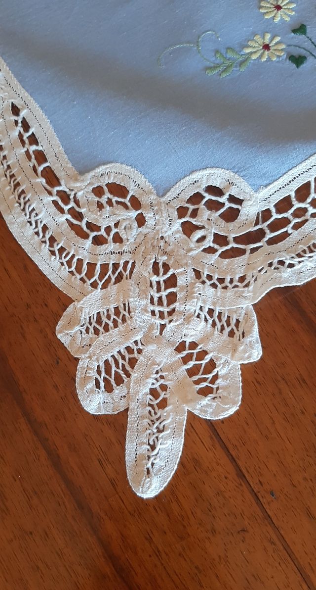 Tovaglietta ricamata - cotone lino