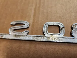 Emblema Mercedes-Benz 280 S 
