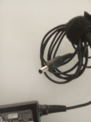 Cargador Toshiba 19V 2.37A