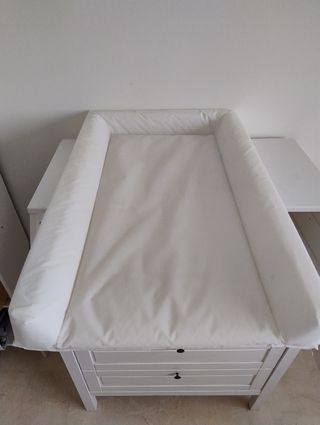 Cambiador bebé Ikea + funda