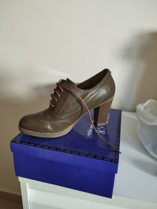 Zapatos vintage Marrón