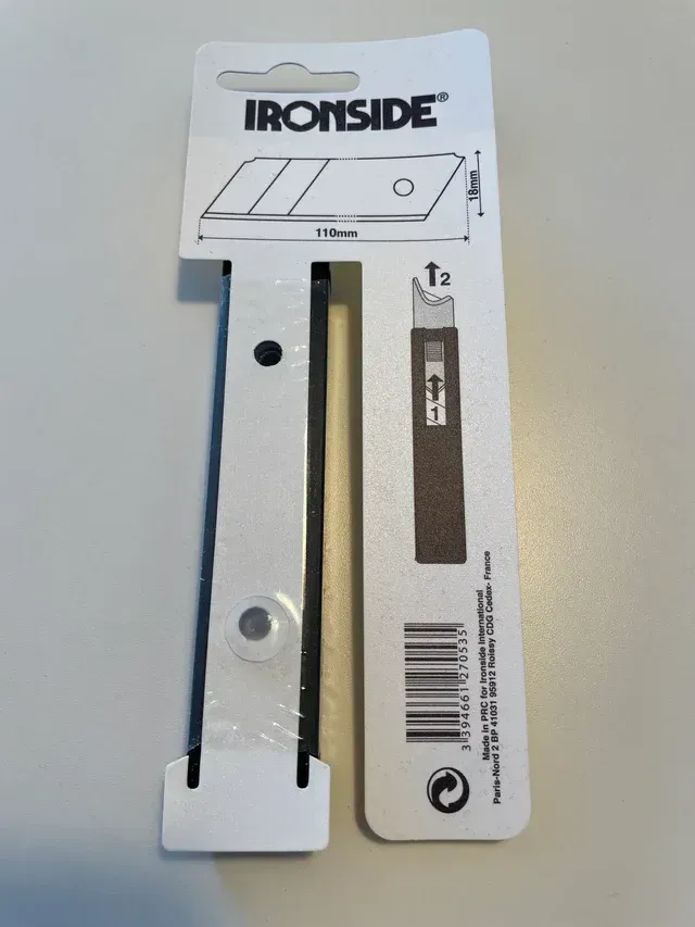 Blister 10 cuchillas cúter 18mm Ironside