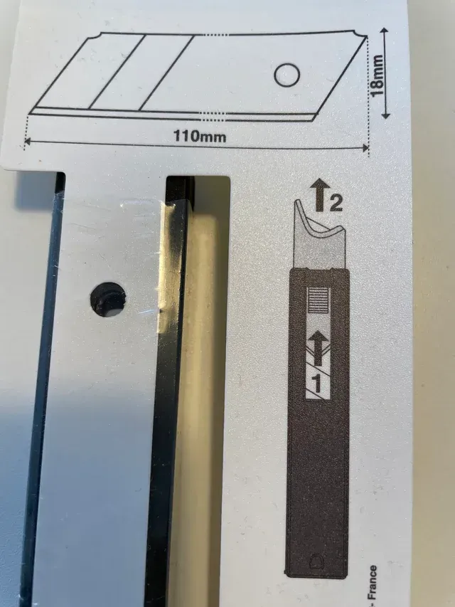 Blister 10 cuchillas cúter 18mm Ironside