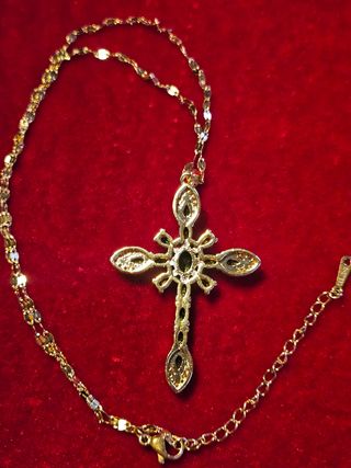 Collar Cruz Dorada 