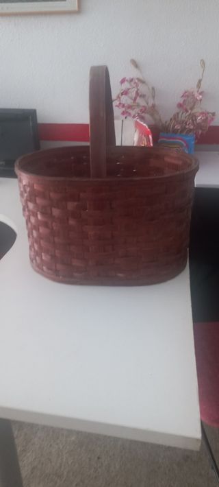 Cesta mimbre marrón