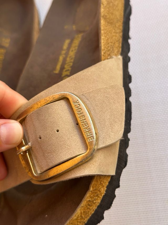 Birkenstock Beige - Zapatillas con hebilla