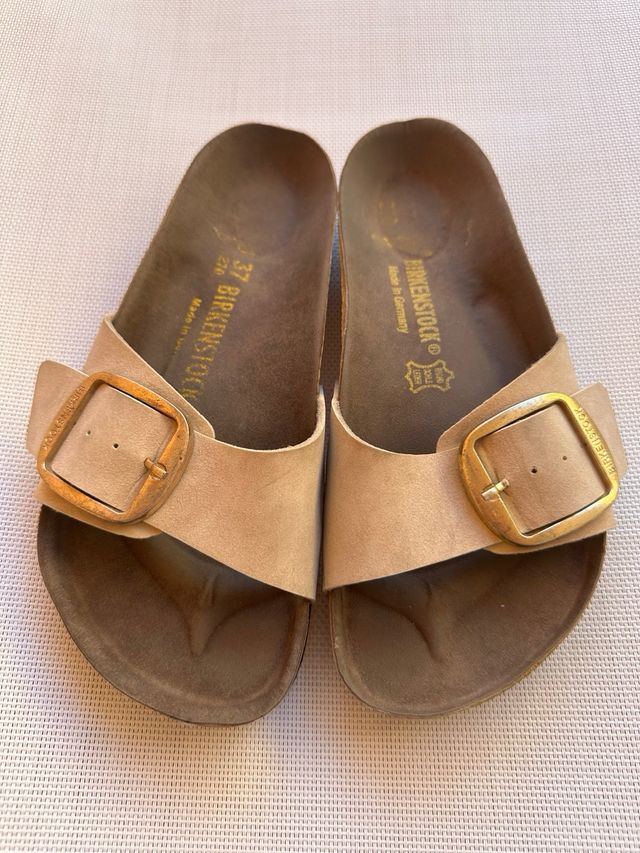 Birkenstock Beige - Zapatillas con hebilla