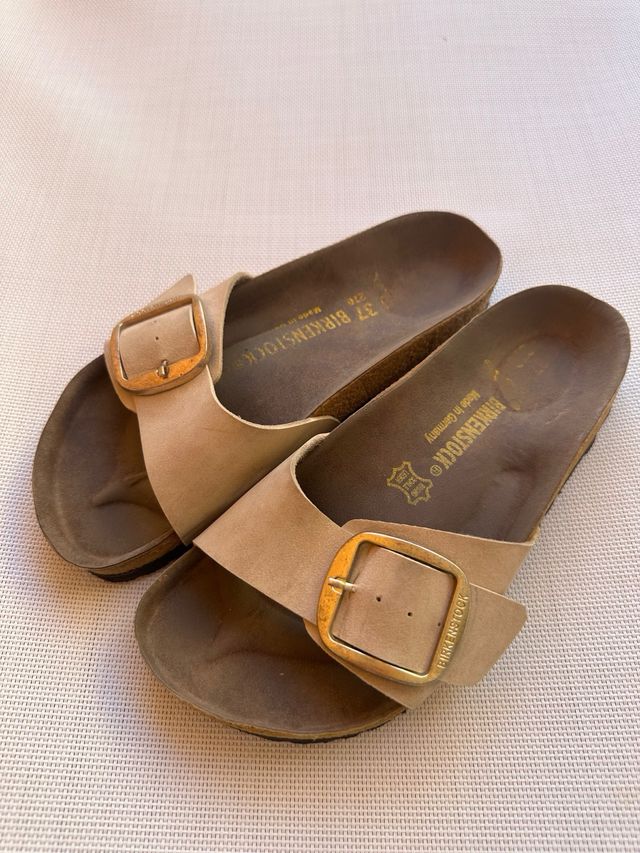 Birkenstock Beige - Zapatillas con hebilla