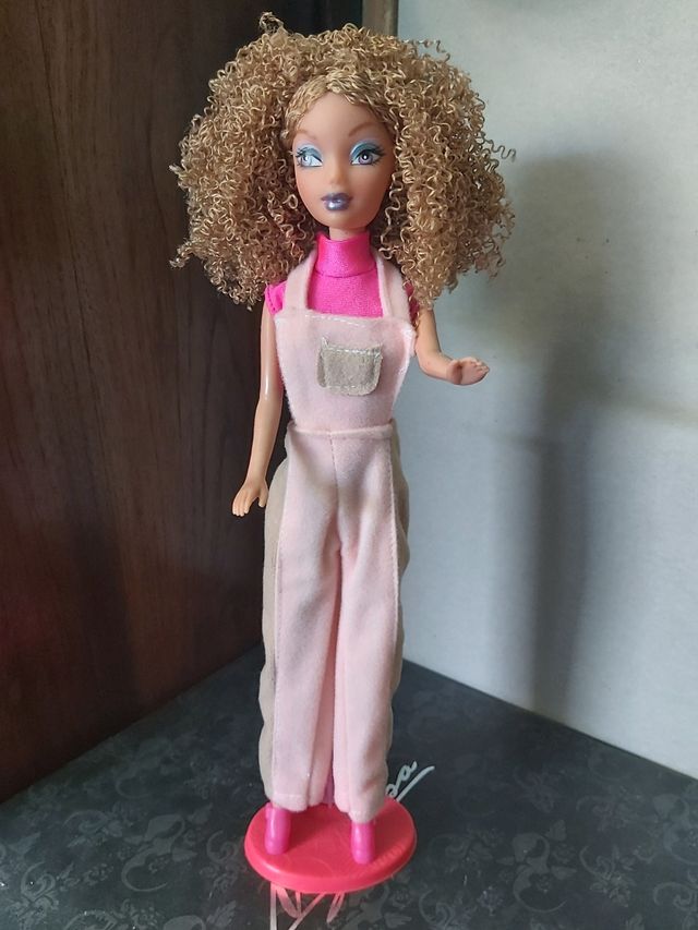 Muñeca My Scene Mattel - Pelo Rizado
