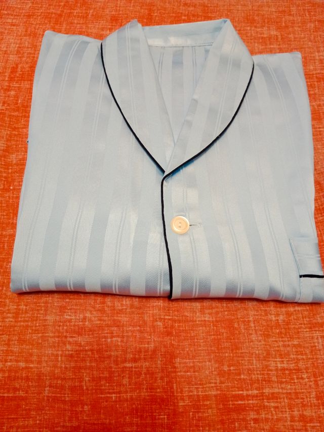 Pijama hombre azul rayas, sín estrenar