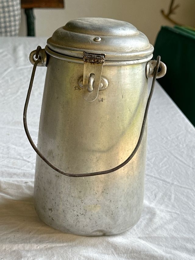 Lechera antigua aluminio