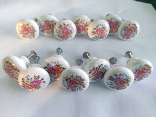 Pomos de cerámica con diseño floral (x14)