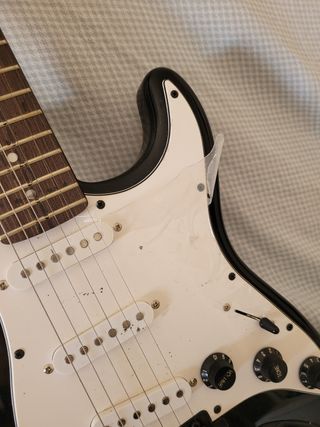 Guitarra eléctrica Madison