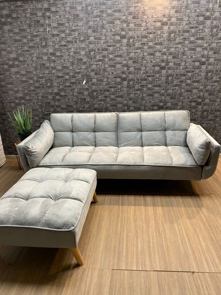 SOFA CAMA CLICK CLACK + PUFF NUEVO GRIS TERCIOPELO