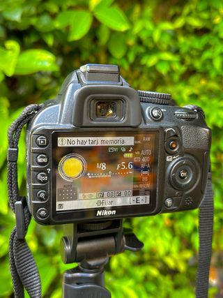 !!OFERTA!! Cámara Nikon D3100 PRO y NIKON 18/55mm