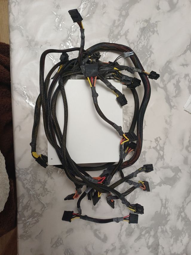 Alimentatore Templarius 80+ Gold 1150W