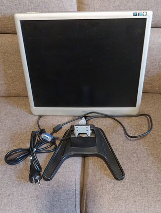 Monitor AOC 19" - Pantalla cuadrada