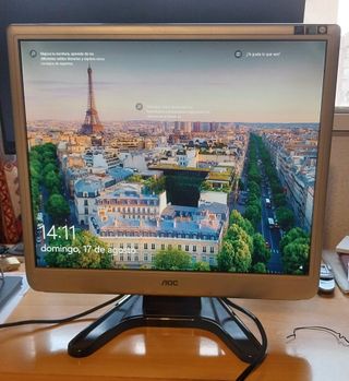 Monitor AOC 19" - Pantalla cuadrada