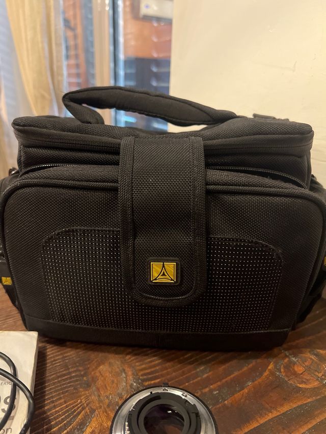 Nikon D300s + 50mm f/1.8 + accessori