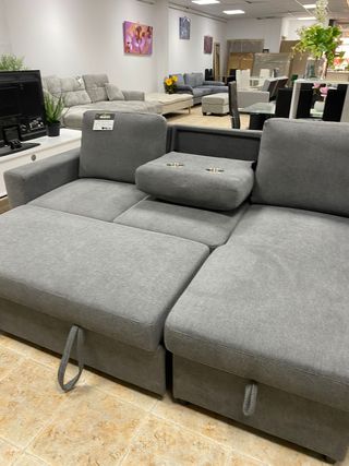 SOFA CAMA CHAISE LONGUE + PORTAVASOS NUEVO GRIS 