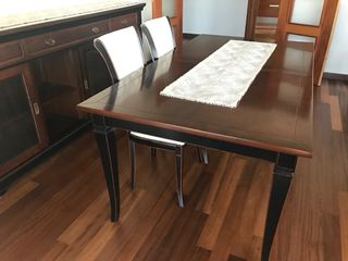 Mesa comedor madera negra-marrón
