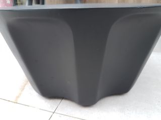 Centro da giardino nero Kave Home Mesa