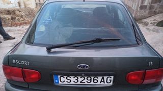 Ford escort 1997
