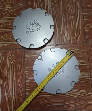 2 Tapacubos llantas 