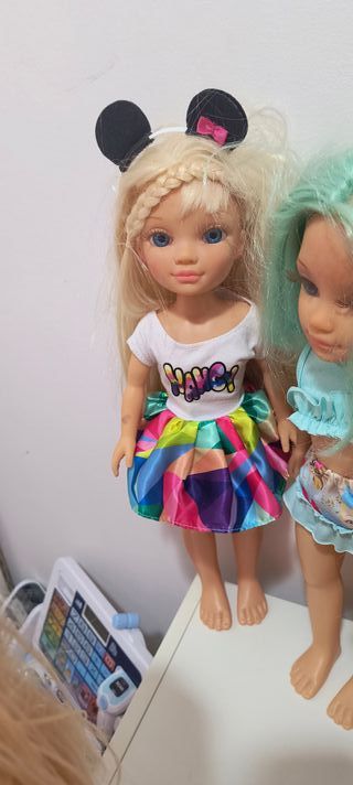 Muñeca Nancy - Vestido estampado