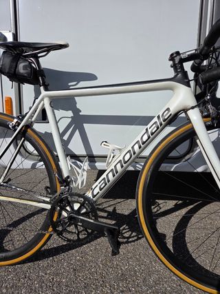 Bicicleta Cannondale Evo Hi-Mod Ultegra