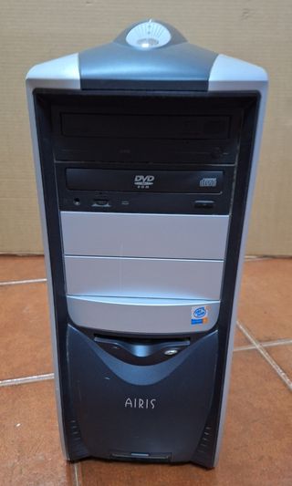 Torre PC Airis - Gris Plata