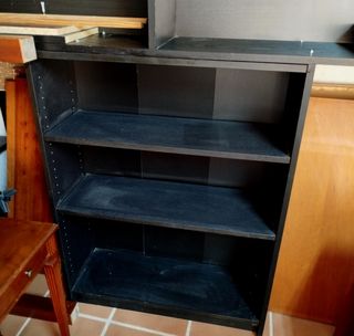 Estantería negra - Librería 