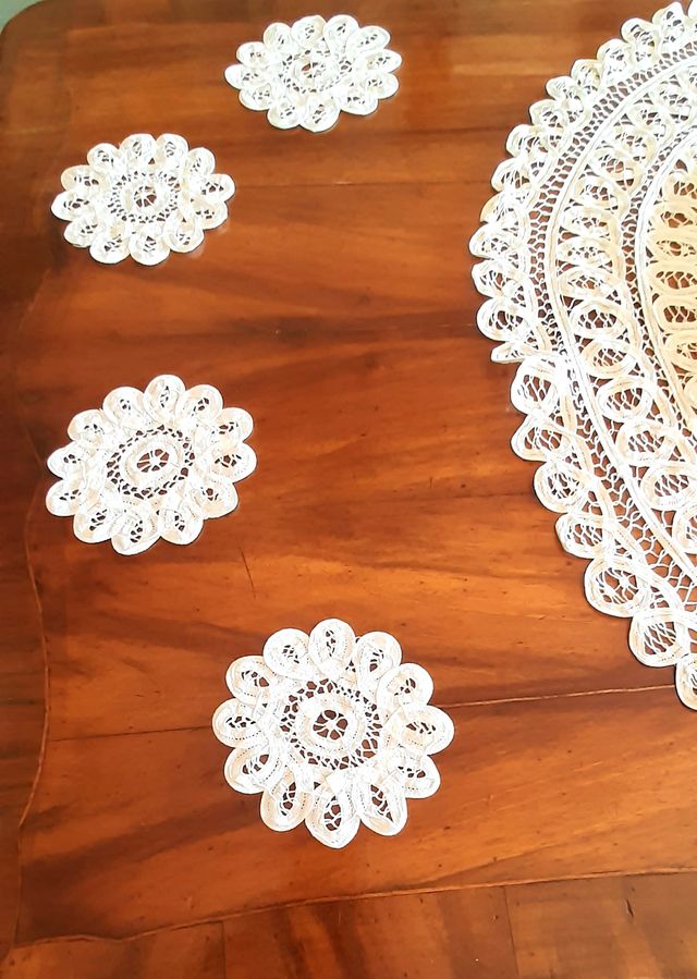 Set 7 centrini uncinetto cotone