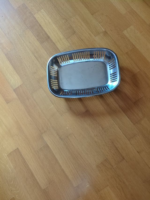 Regalo por compra  Cesta metálica rectangular