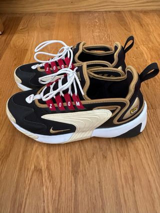 Zapatillas Nike Zoom 2000 - Beige/Negras