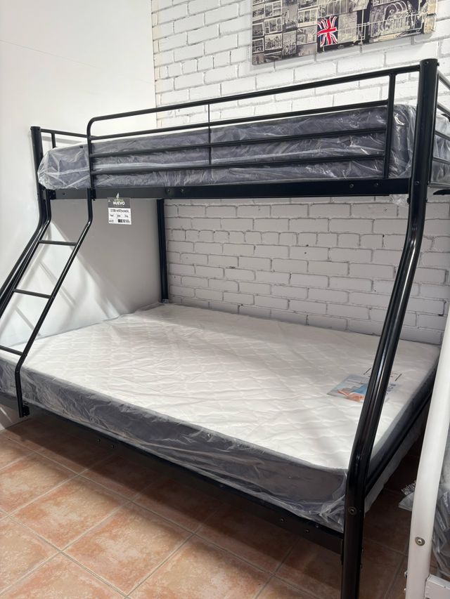 Litera Matrimonial Negra Metalica + colchones