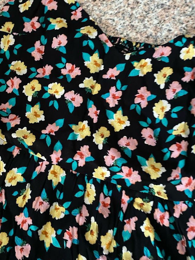 Vestido Zara flores - negro