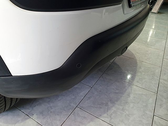 C4 Cactus, SHINE, navegador, cámara trasera