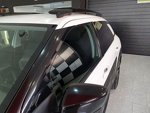 C4 Cactus, SHINE, navegador, cámara trasera
