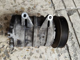 Compresor A/C Nissan Terrano II 3.0