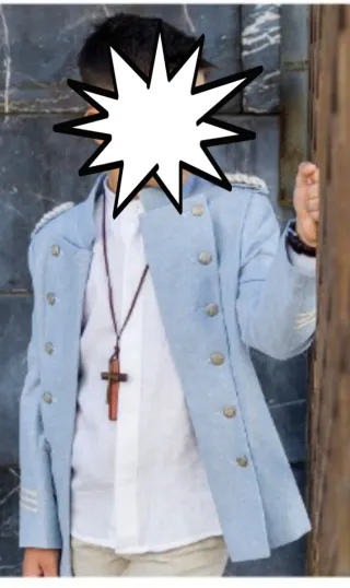 Traje comunión niño azul claro,pantalón beige