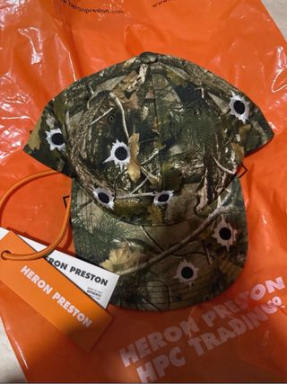 Cappello Heron Preston mimetico