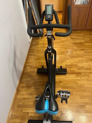 Bicicleta ciclo indoor BH ZS800