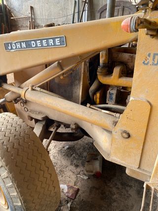 Retroexcavadora John Deere 