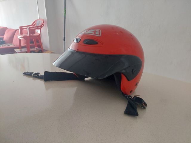 Casco moto NZI niño