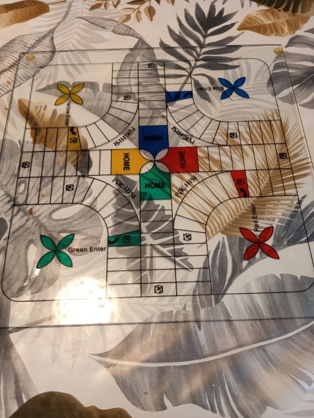 Parchís cristal, fichas chupito