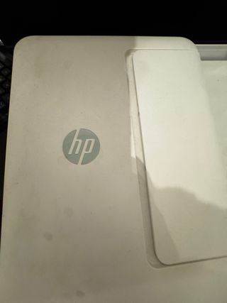 Impresora y Escáner HP DeskJet 4122e