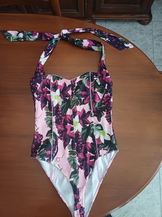 Body estampado flores rosa zara nuevo