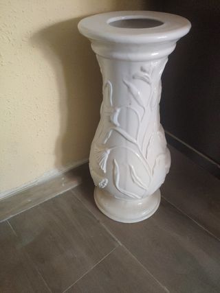 Macetero cerámico blanco