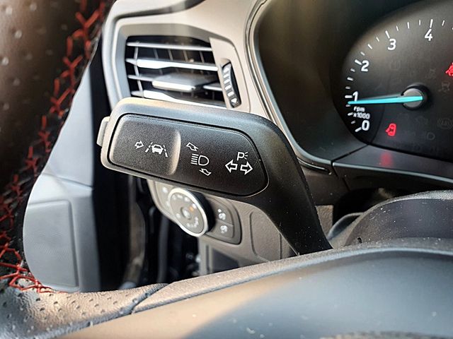 Ford Focus MHEV, STline, 155cv, CARPLAY, navegador